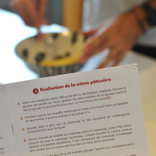 box de pâtisserie sans gluten de sansgluglu pour réaliser des choux vanille et chouquettes.